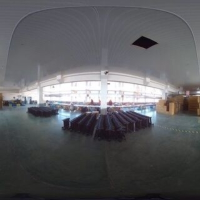 広い倉庫のパノラマ写真